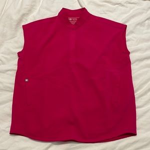 FIGS Rafaela scrub top in Ultra Rose XXS